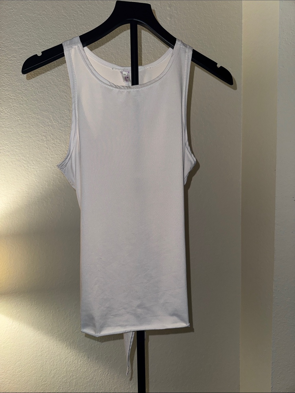 Classic White Sleeveless Tank Top - Clean Scoop Neck